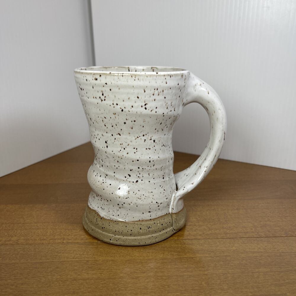 Joe Sink Art Pottery Fluted Mug Speckle Brown 16 Oz Coffee Tea NC Pottery New